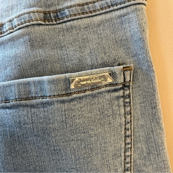 Joseph Ribkoff Floral Embroidered High Rise Jeans/Size 6 - Picture 7 of 11